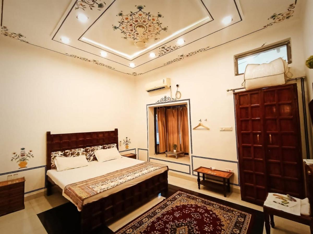 Chittorgarh Fort Haveli Bed and Breakfast Exteriör bild