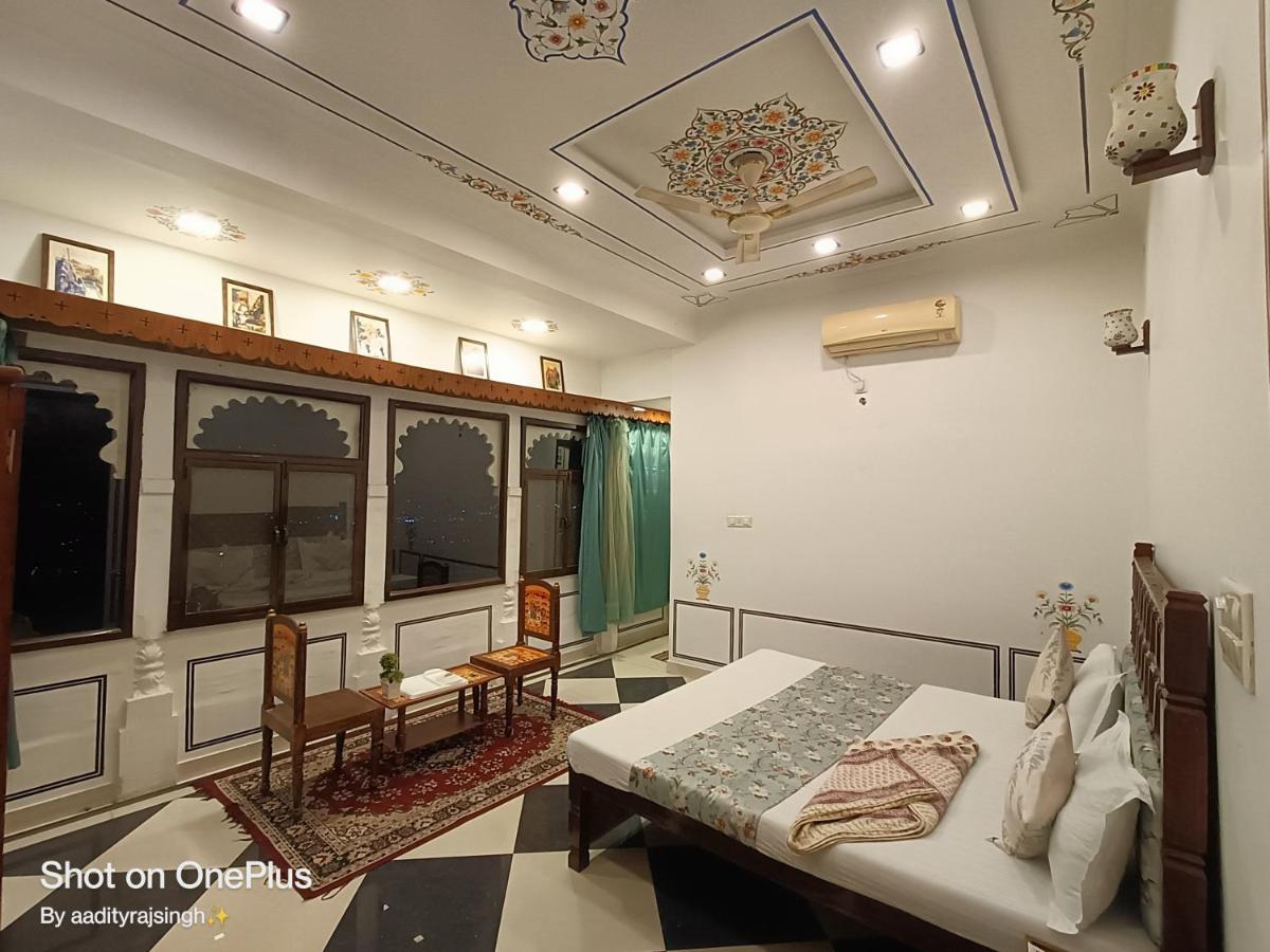 Chittorgarh Fort Haveli Bed and Breakfast Exteriör bild